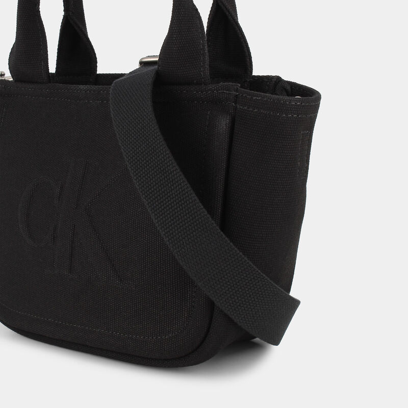 UB1 CANVAS BLACK E25 da CALVIN  3160G | null CALVIN KLEIN JEANS