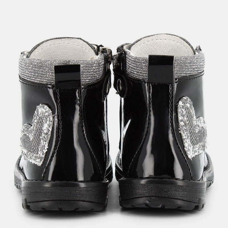 BAMBINA da BAMBINI | PRIMI PASSI PRIMIGI