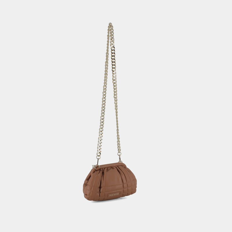 Q  CAMEL I22 da STEVE M BNIKKI | null STEVE MADDEN