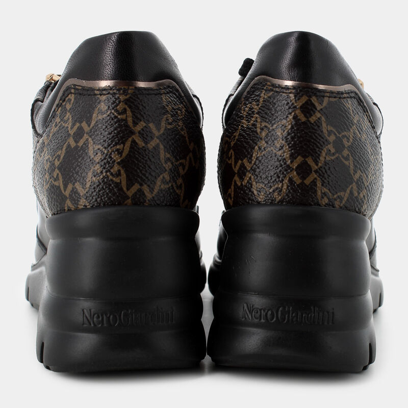 null da NERO GI I411483D  100 I24, 37 | null NERO GIARDINI