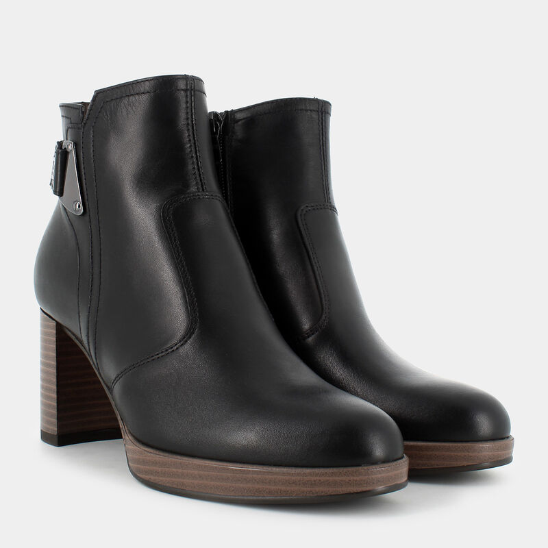 SCARPE da DONNA | TRONCHETTI NERO GIARDINI