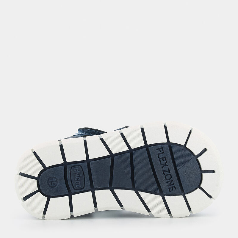 BAMBINO da BAMBINI | PRIMI PASSI CHICCO