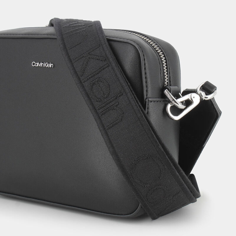 BEH CK MUST BLACK E25 da CALVIN  13145 | null CALVIN KLEIN