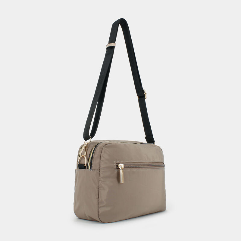 null da NAJ OLE 61750 NYR7 SAB E26 | null NAJ OLEARI