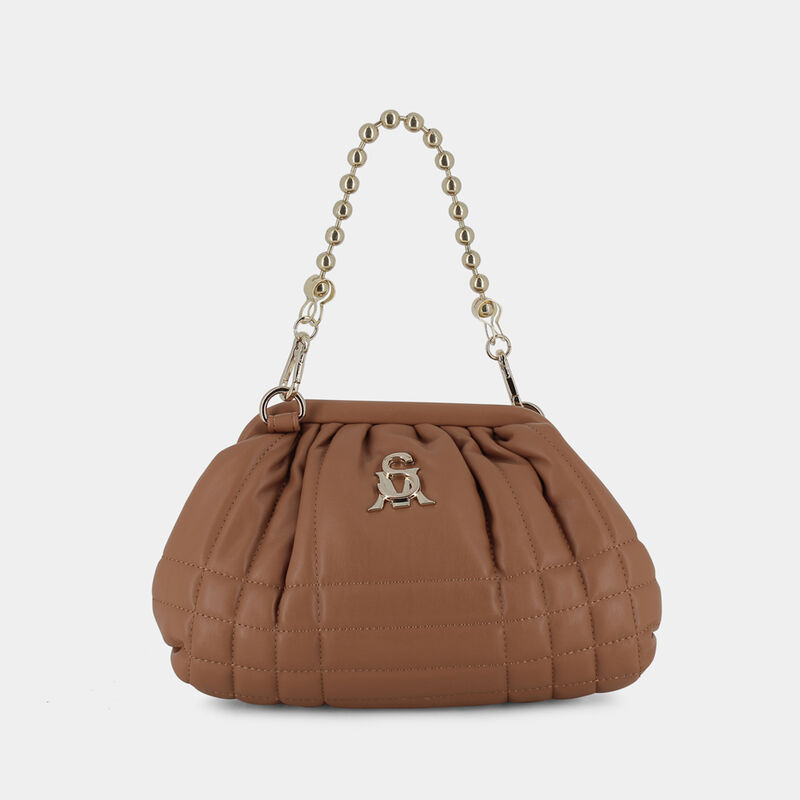 Q  CAMEL I22 da STEVE M BNIKKI | null STEVE MADDEN