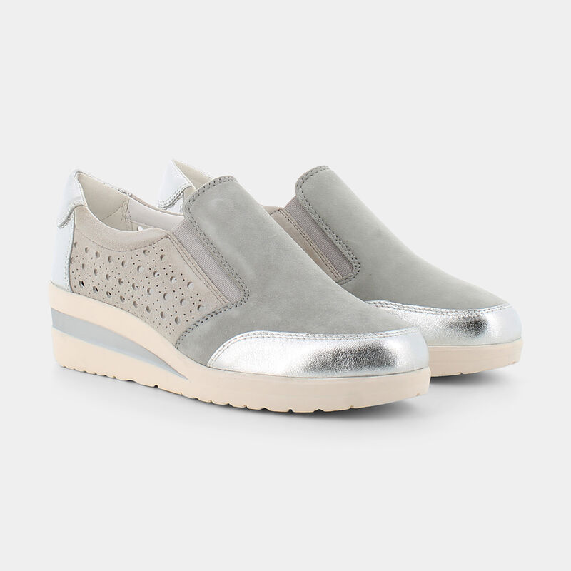 E22D da COMODIA WR | 12 RUCO GRIGIO E22, 40 COMODIA