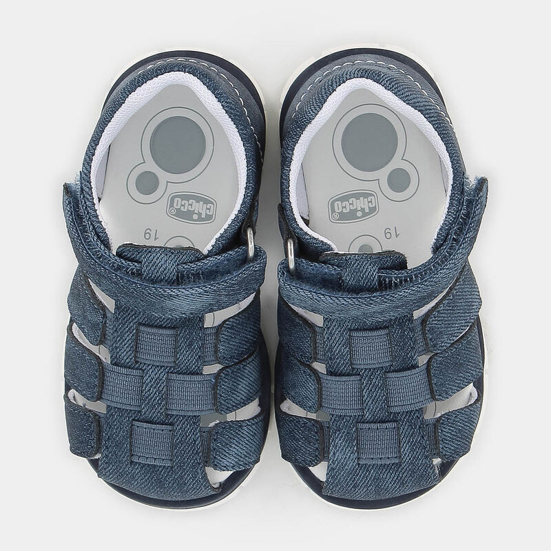 BAMBINO da BAMBINI | PRIMI PASSI CHICCO